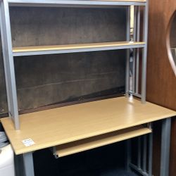 Light Wood& Metal Desk 