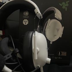 Razor BLACK SHARK V2 (WHITE EDITION)