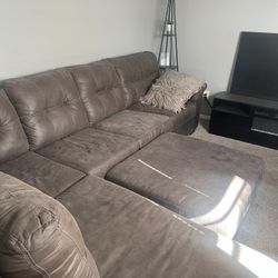 Gray Couch  Sectional 