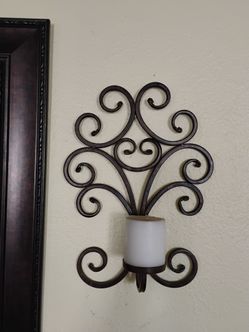 Metal Scroll Set of 2