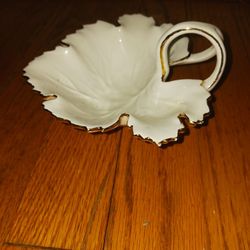 Beautiful Vintage Leaf Dish