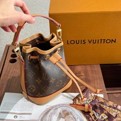 Nanonoe Bucket Bag Handbag 