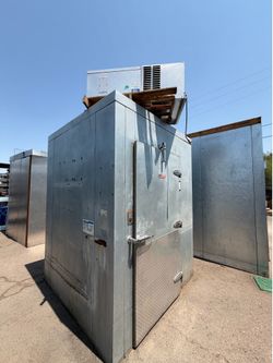 Walk-in cooler