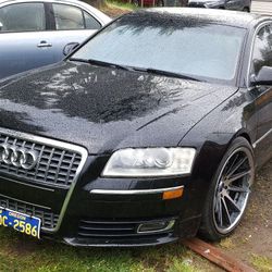'05 Audi A8          not for parts