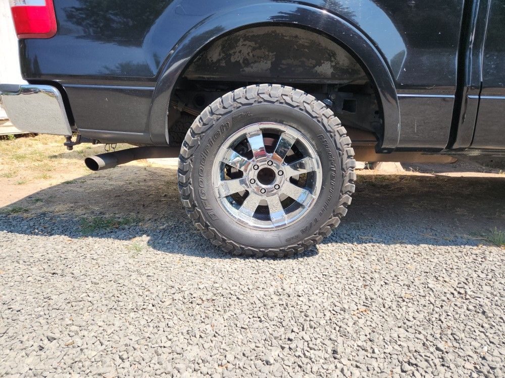 Tires/Wheels 18" Make Offer!! Want Gone!!!