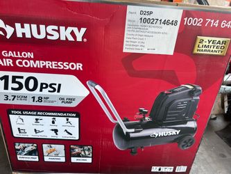 BRAND NEW Husky 8-Gallon 150 PSI Air Compressor
