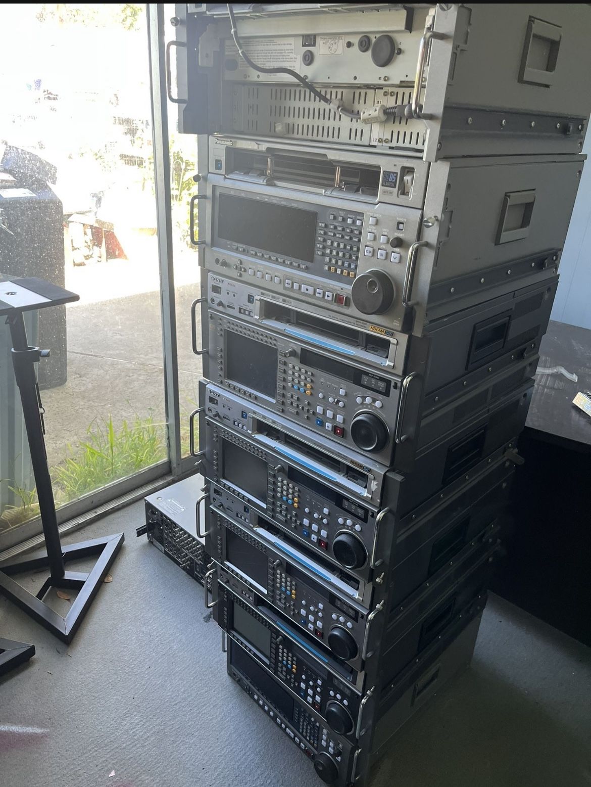 (7) Sony Panasonic Hi End Editing Equipment All For (1) Price