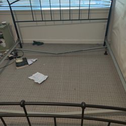 King Size Metal Bed & Box Frames - FREE (Needs Repair/Pickup)
 - North Bend 