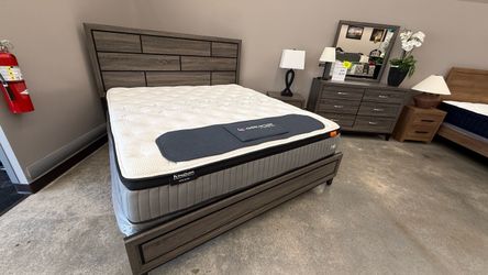 4 PC KING BEDROOM SET