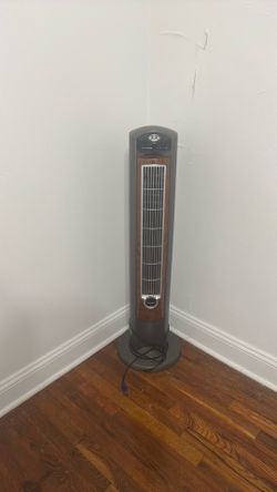 Lasko standing fan