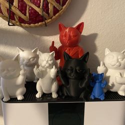 Cats Flipping The Bird