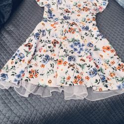 Girls Dress Size :12