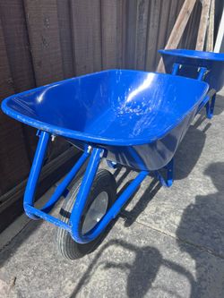 BRAND NEW BlUE WHEELBARROW(1)