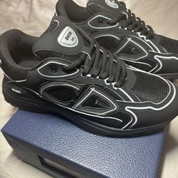 Christian Dior B30