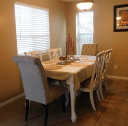 Dinning Table and 6 Chairs