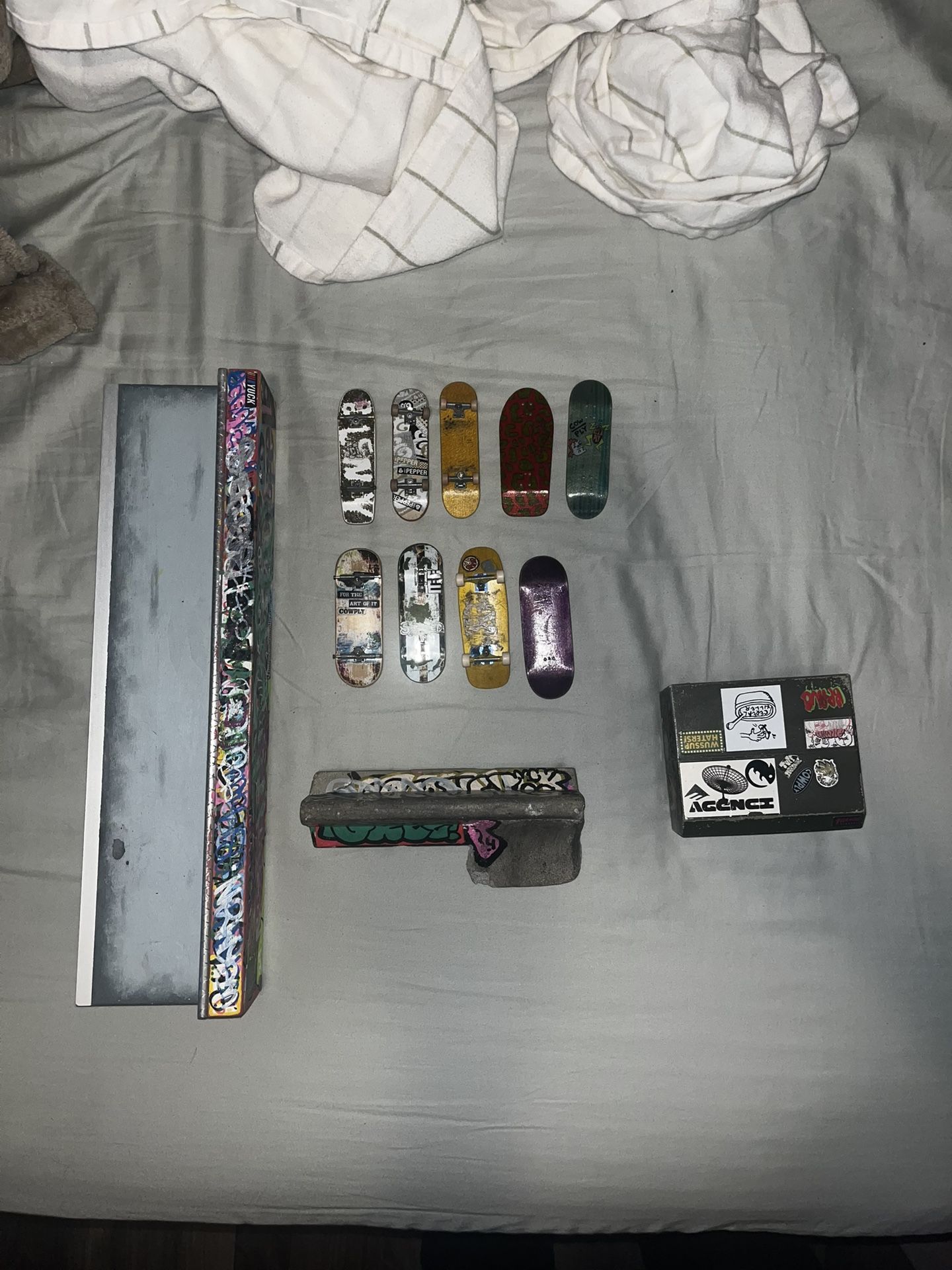 Fingerboard Lot Catfishbbq, Stacked, Joycult, Oak, Blackriver Ramps