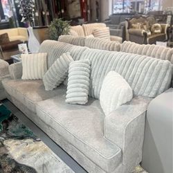 Relaxing Ergonomic Loveseat Mande For You 