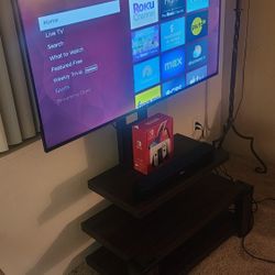 ROKU TV BUNDLE