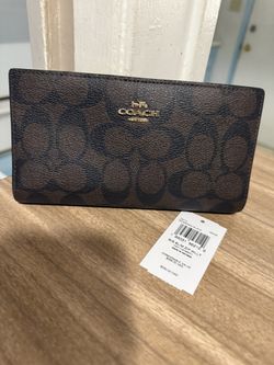 COACH - Slim Zip Wallet