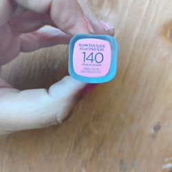 L'Oreal Lipstick Peach Charm