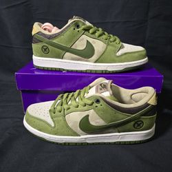 NIKE SB DUNK LOW YUTO HORIGOME MATCHA - Size 8