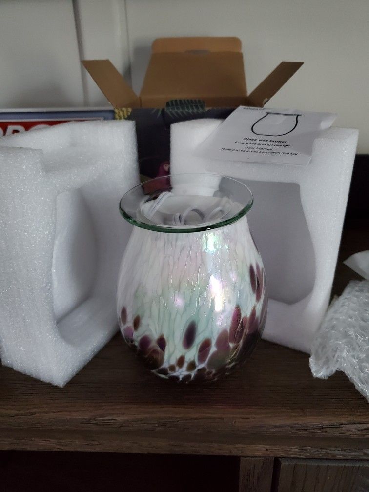 New Iridescent And Plum Wax Melt Warmer 