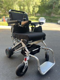 Electric Wheelchair