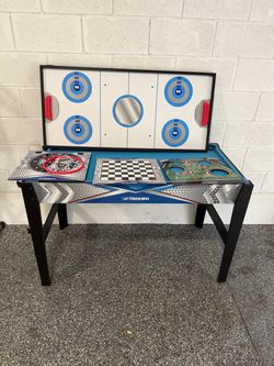 Triumph Multi-Game Table