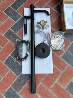 Matte Black Roman bathtub Faucet
