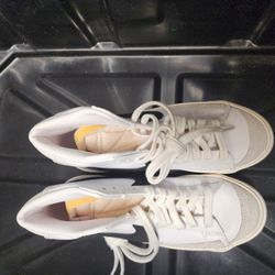 Brand New Nike Blazer 77