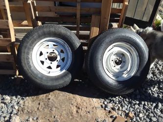 1 Good year trailer tire, 1 Brand new "Turnpike" Truck tire! 6 hole Lug