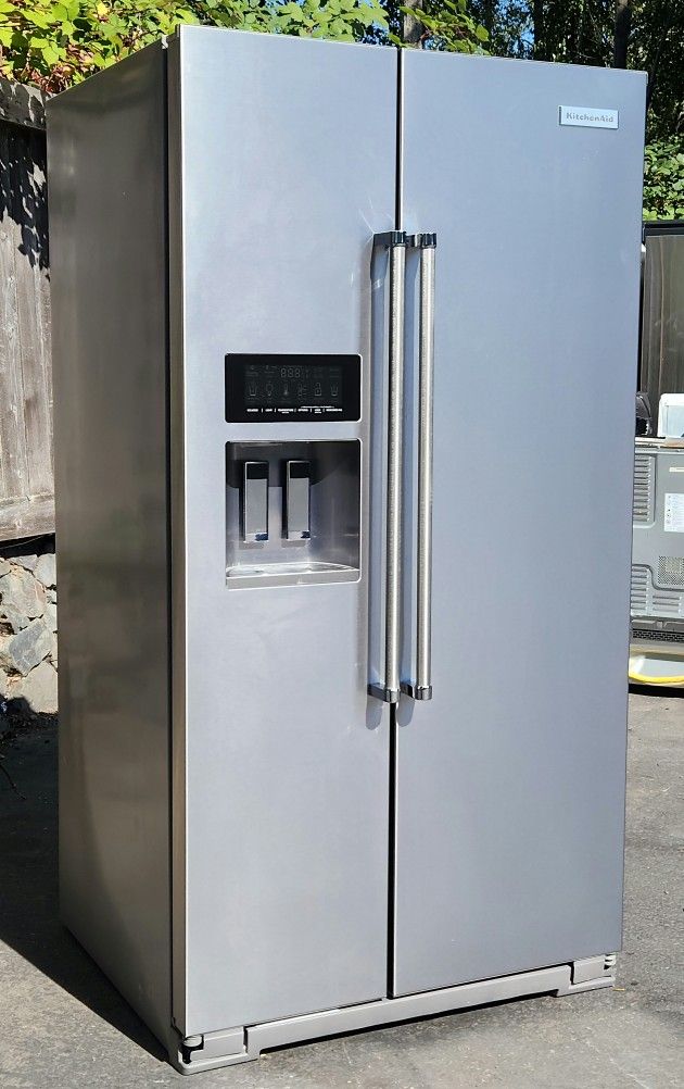 KitchenAid Refrigerator W36xD33xH69 Inches