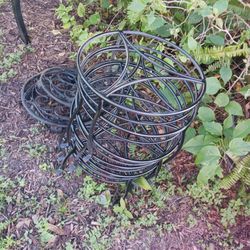 GOT 8 PLANT STANDS AN MED SZ TERRACOTTA POTS ETC TAKE ALL 25 FINAL PRICE LOOK MY POST TONS ITEM