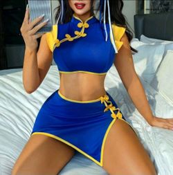 Sexy cheerleader
