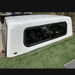 Ranch Camper Top  75"long x 73" front X 70" back 