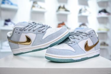 Sean Cliver x NK SB Dunk Low Holiday Special