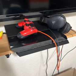 PlayStation 4