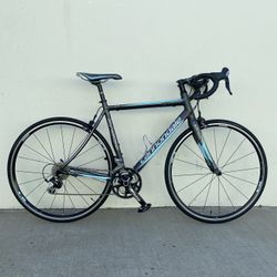 CANNONDALE ROAD BIKE /SIZE TIRES 700” /SIZE FRAME 54”