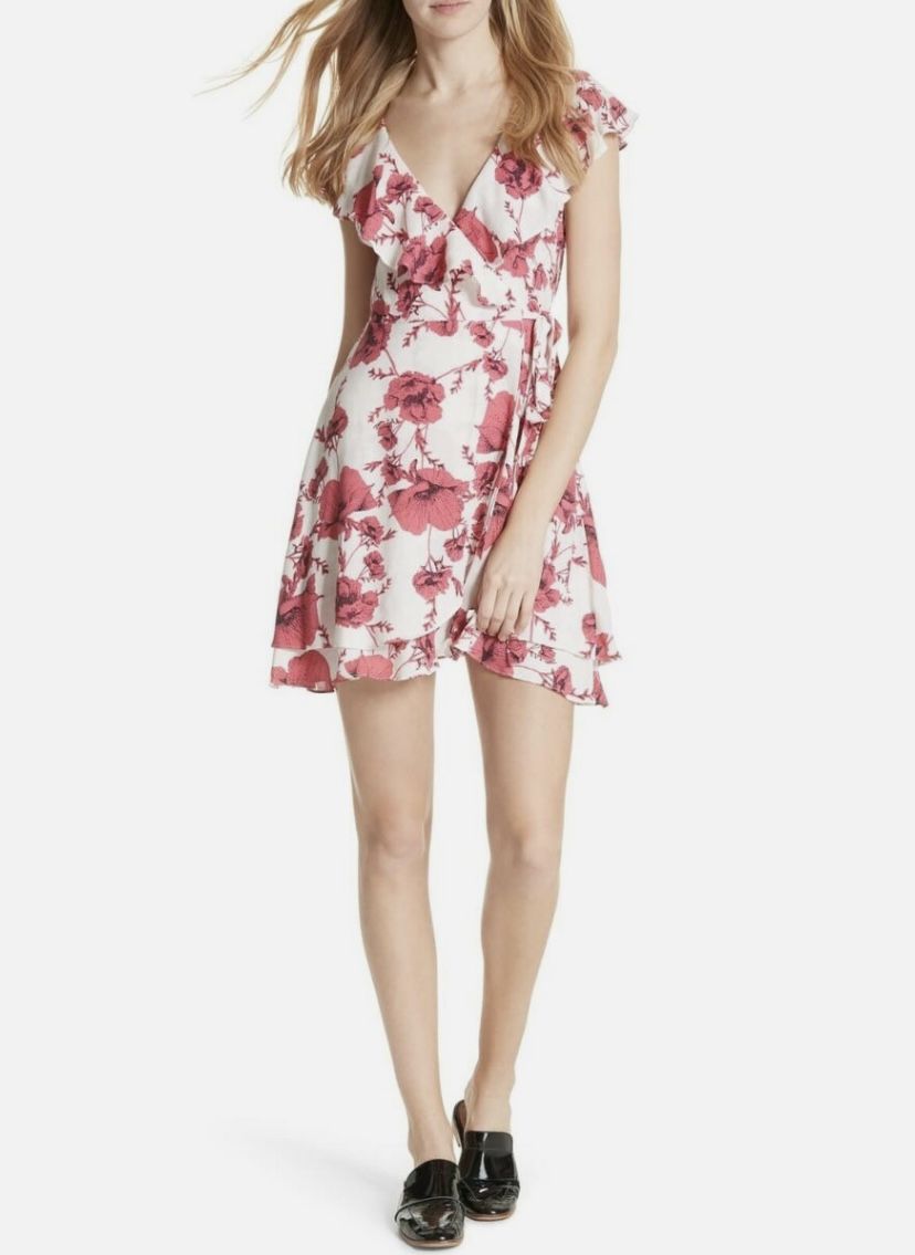 Brand New Woman’s Free People brand Pink and White Floral Mini Dress Up For Sale