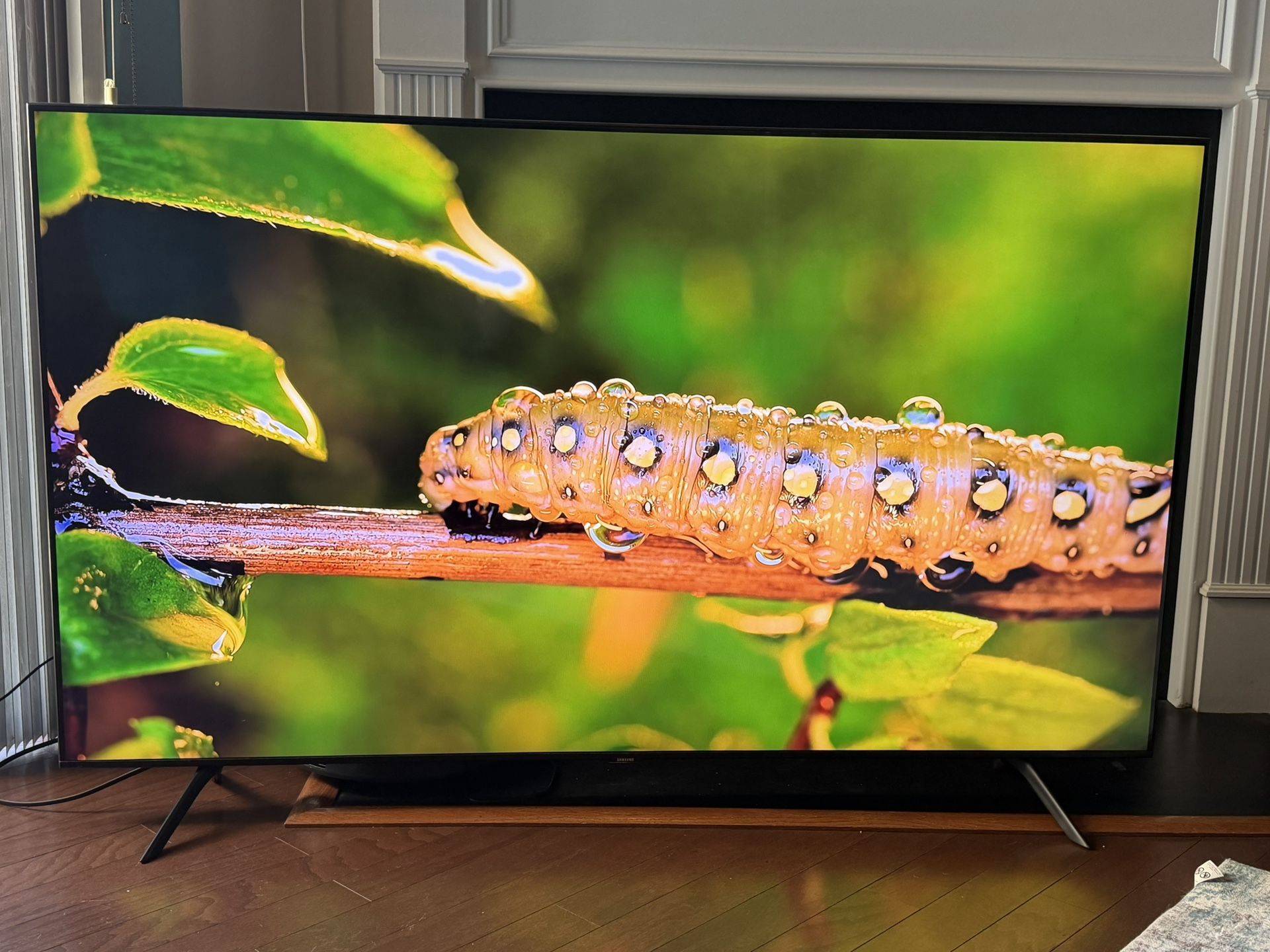 Samsung - 65" Class 8 Series LED 4K UHD Smart Tizen TV 