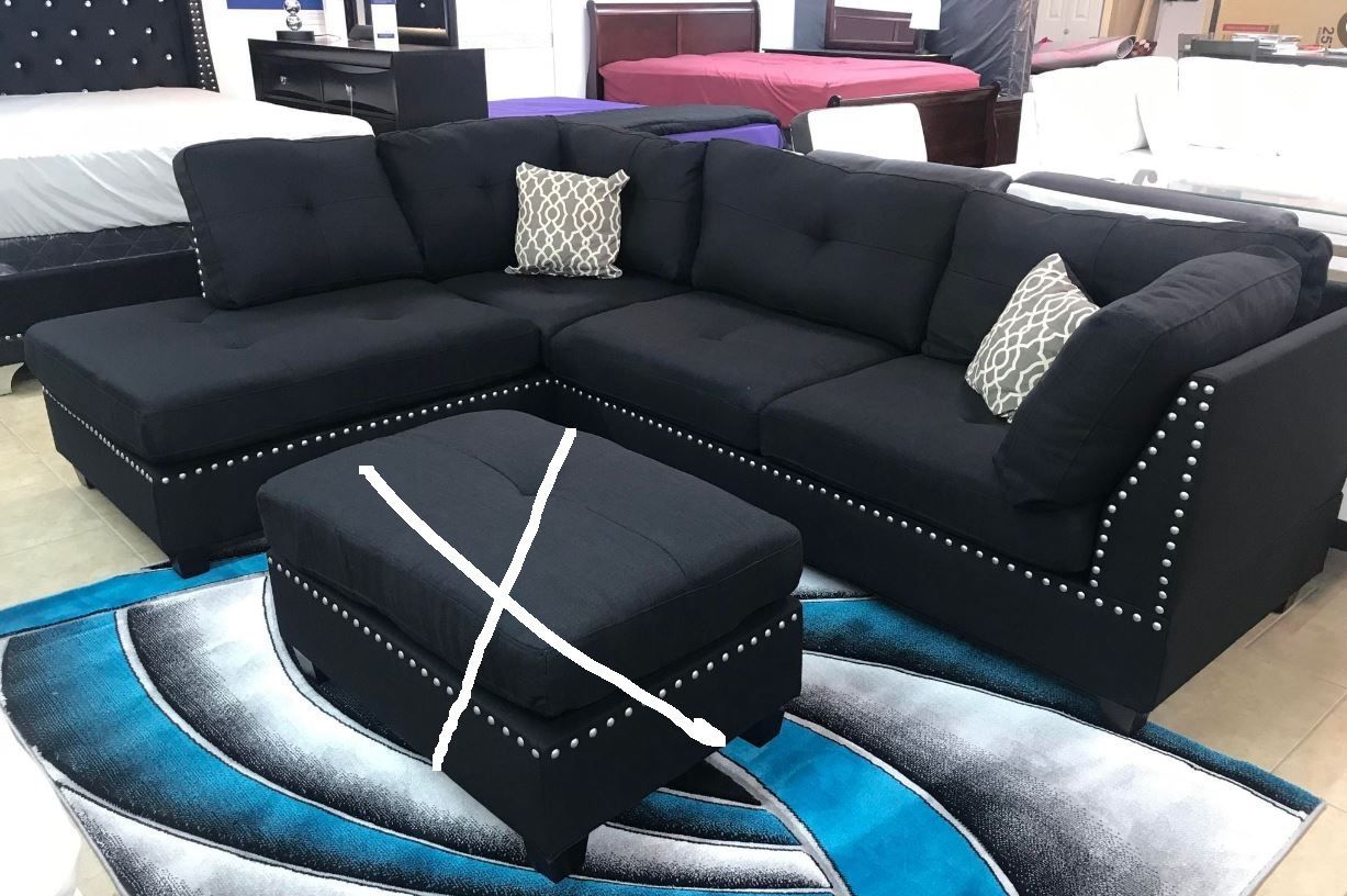 New in box 3730 black reversible sectional only with pillows no credit payment available