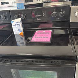 Used Whirlpool Glass Top Black Range. 1 Year Limited Warranty 