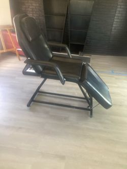 Price $190 Tattoo/massage Chair Adjustable