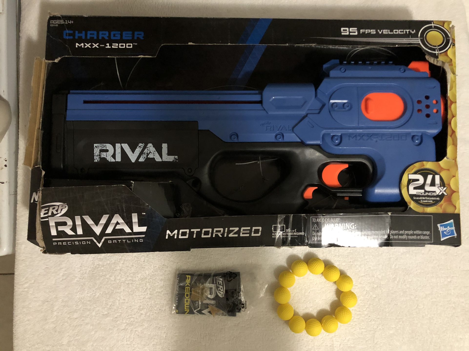 Nerf Rival Charger (MXX-1200) w/12 rounds