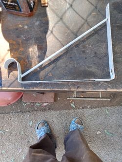 Closet Shelf Hangers