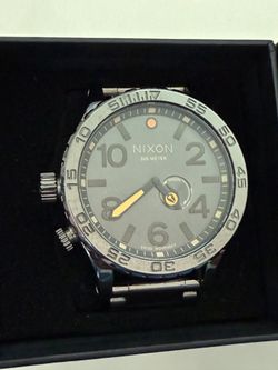 Nixon Chronicles 51-30 Steel Gray
Face Watch