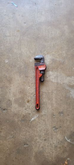 Craftsman 14-inch heavy-duty pipe wrench