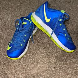 Size 11 - Nike Max LeBron 11 Low Sprite White Blue (642859-471)