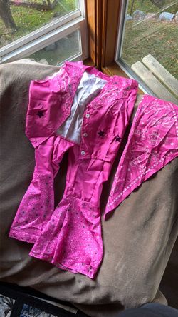 Hot pink cowgirl costume