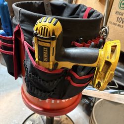 Husky Bucket Buddy W/ Tools